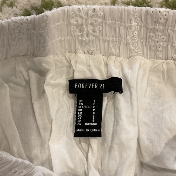 Forever 21 White Eyelet Ruffle Skirt - Picture 2 of 3